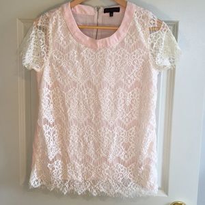 🌷 Pink & white lace top 🌷